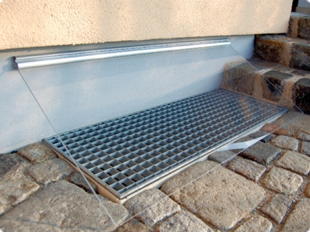 WOLFA Lichtschachtabdeckung Swing 135 x 75 cm